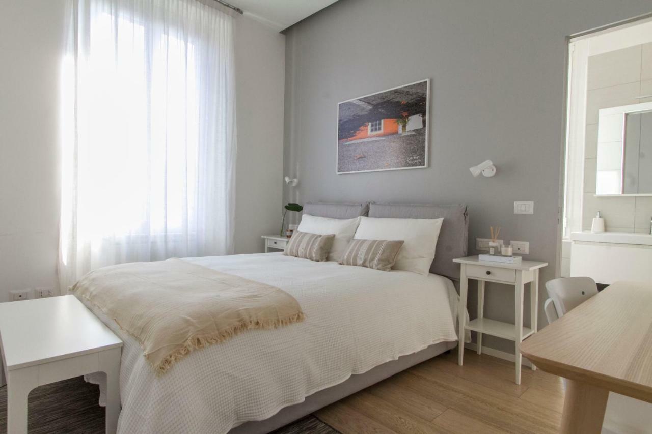 Luxury And Spacious Apartment Милан Экстерьер фото